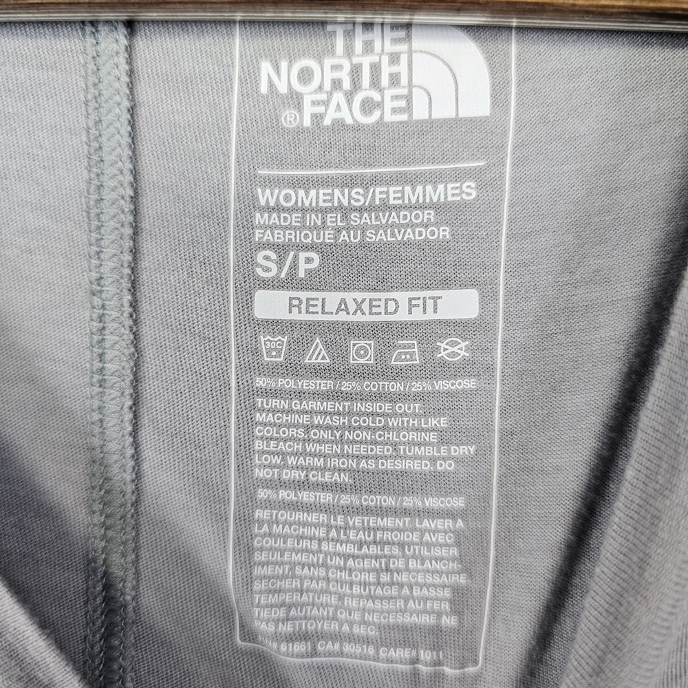 The North Face Gray American Flag Logo Relaxed Fit T Shirt Women's S Patriotic - Picture 6 of 6